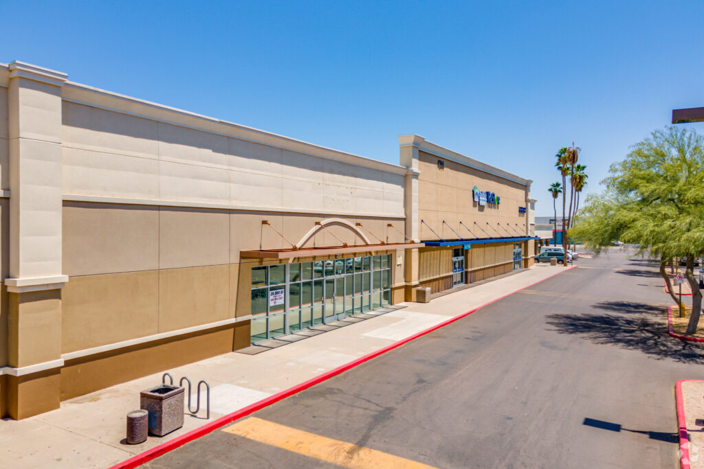 Phoenix West Plaza - View 2